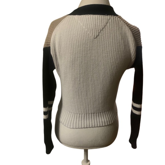 Tommy Jeans Colorblock Cropped Cardigan - Picture 6 of 11